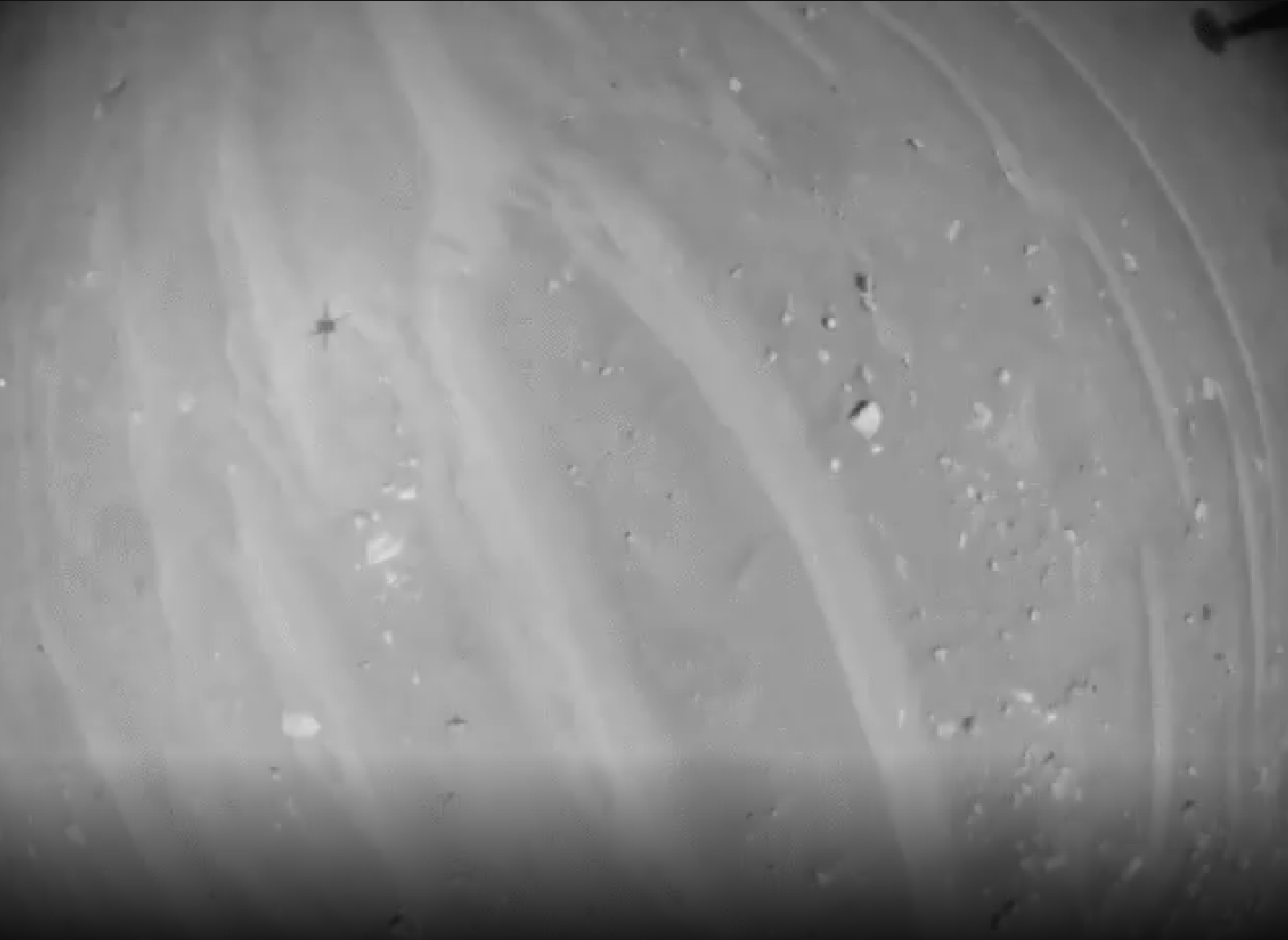 NASA 的机智号火星直升机拍摄了创纪录的飞行视频
