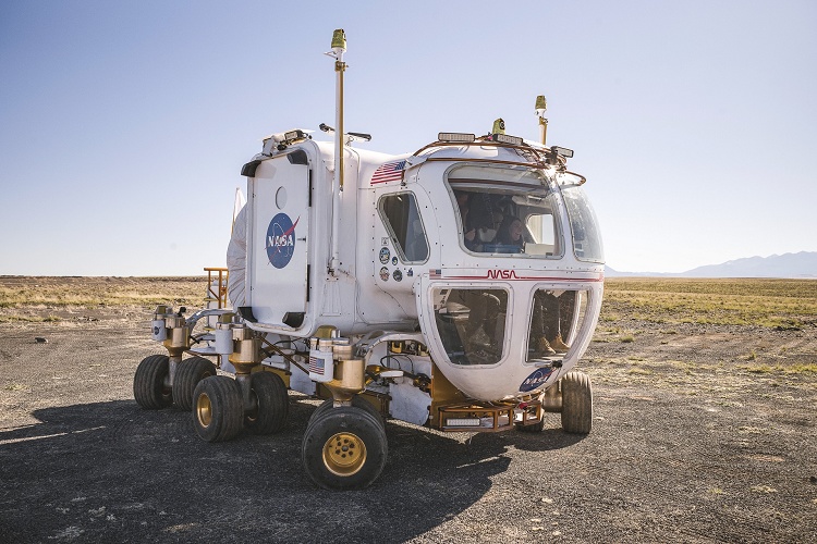 月球巡游车沙漠测试