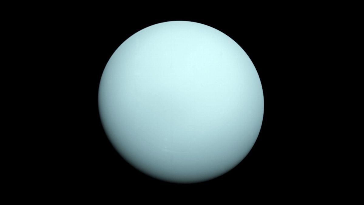 旅行者2号拍摄的天王星